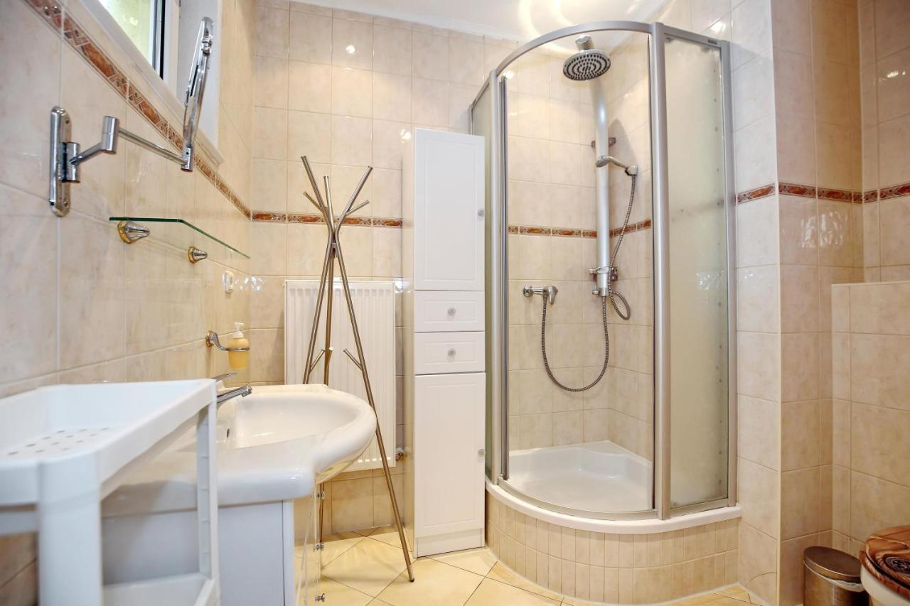 Haus Alexandra Wohnung 01 คูล็องสบอร์น ภายนอก รูปภาพ